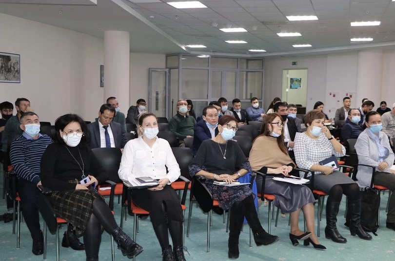 Орталықтың аға жаттықтырушыларының атқарған жұмыстары туралы есебі